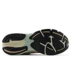 2010 Sneaker