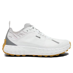 001A Trail Sneaker