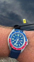 Sea Quartz 30 GMT Watch