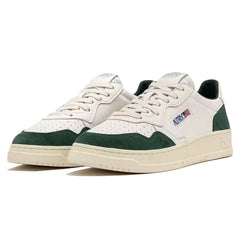 Medalist Low Sneaker