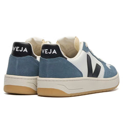 V-10 Sneaker