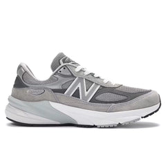 Made in USA 990v6 Sneaker