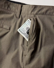 Equator Hybrid Short - 9"