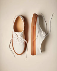Canvas Sneaker