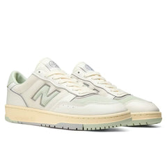 950 Sneaker