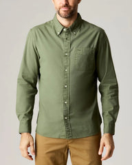 Huckberry Flint and Tinder Men's Classic Oxford Draftsmen Button Down Shirt- Stretch Fabric- Button Down Shirts for Men