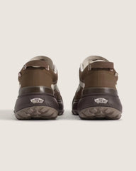 Crosspath Sneaker