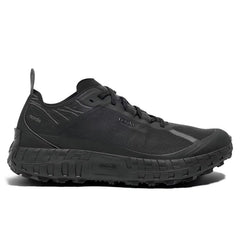 001A Trail Sneaker