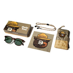 Topo Smokey Bear Sunglasses