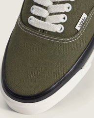 Premium Authentic Deck Sneaker