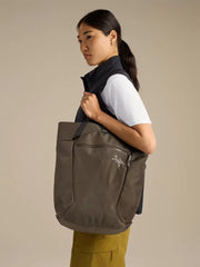 Axios 20 Tote