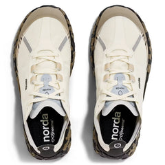 001A Trail Sneaker