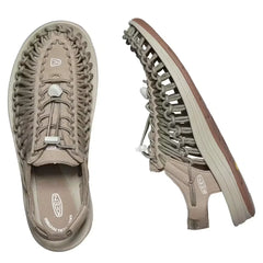 UNEEK Sandal
