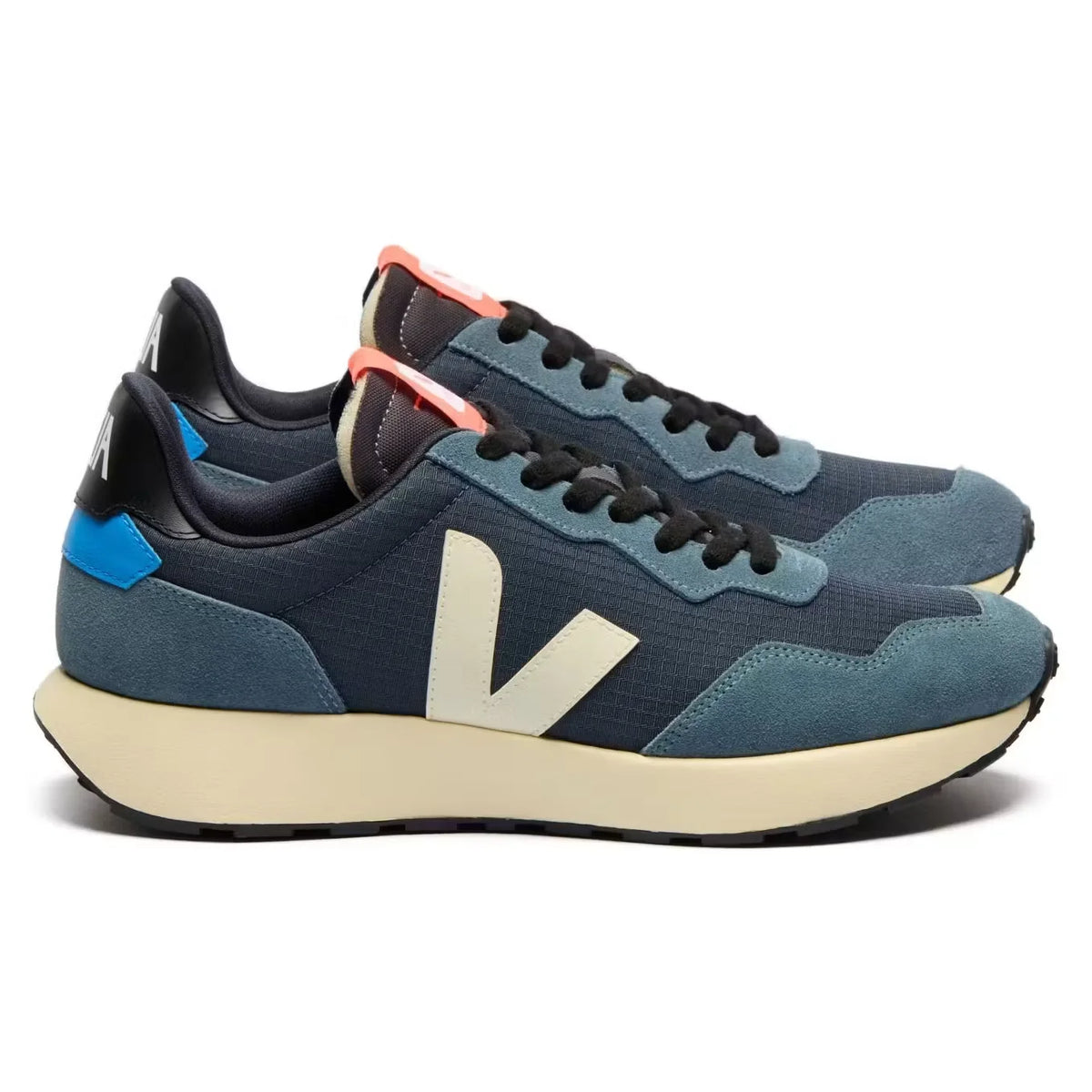 Paulistana Sneaker