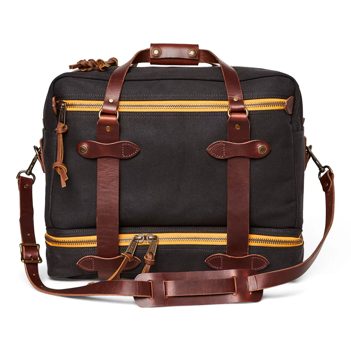 Traveller Outfitter Duffel Bag - 35L