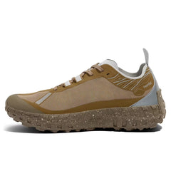 001A Trail Sneaker