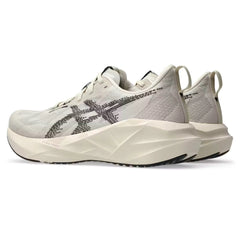 Novablast 5 Running Sneaker