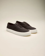 Canvas Sneaker
