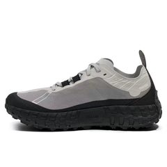 001A Trail Sneaker